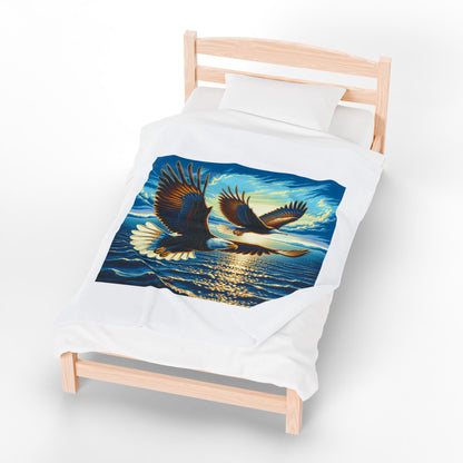 Majestic Eagle Velveteen Plush Blanket - Cozy Home Décor for Nature Lovers