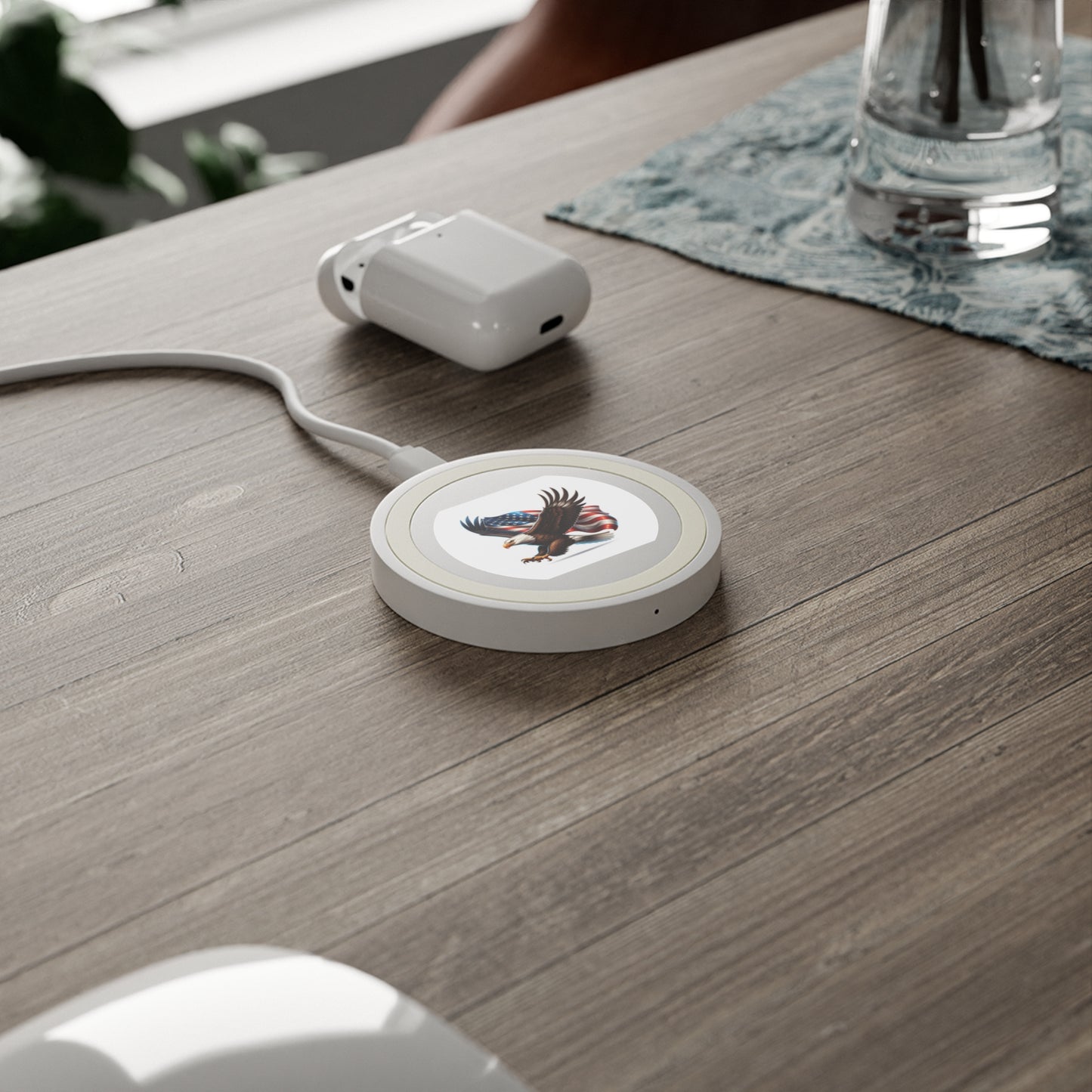 Eagle and American flag Quake Wireless Charging Pad